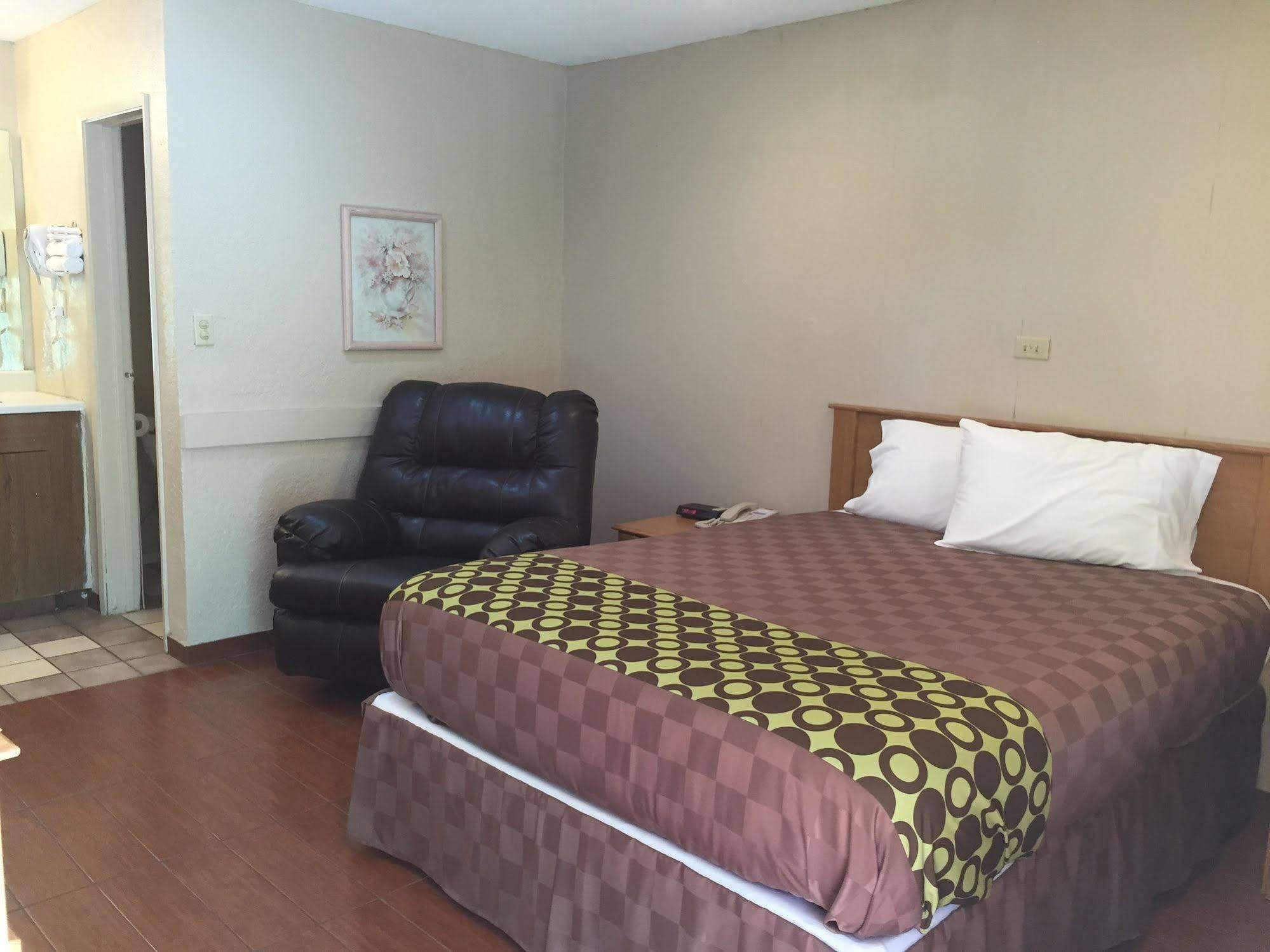 Townhouse Inn And Suites Brawley Exteriér fotografie